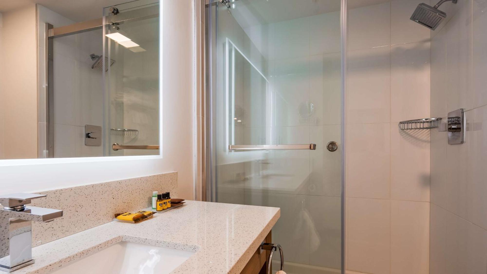 Executive Residency By Best Western Calgary City View North Esterno foto