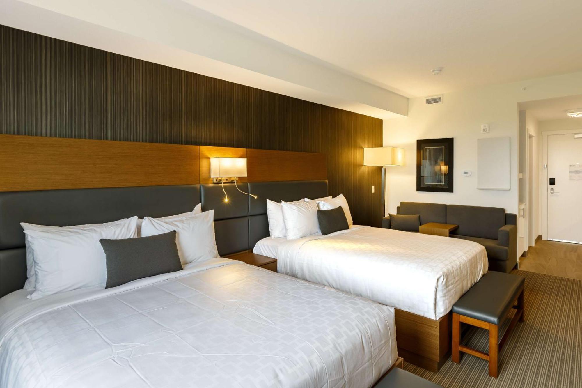 Executive Residency By Best Western Calgary City View North Esterno foto