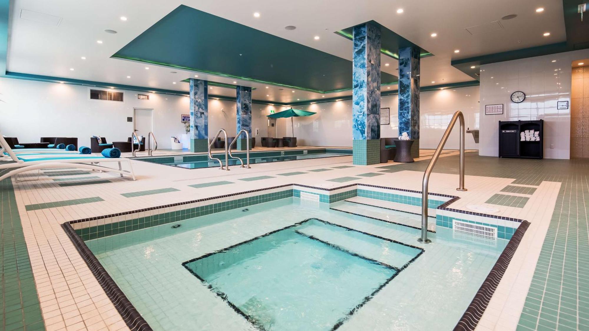 Executive Residency By Best Western Calgary City View North Esterno foto